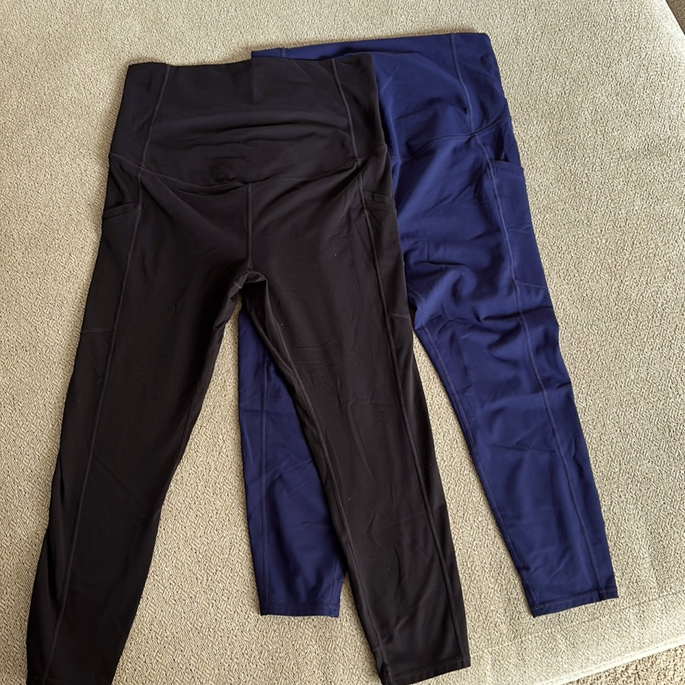 Fabletics PureLuxe High-Waisted Maternity 7/8 Legging - 2 pairs